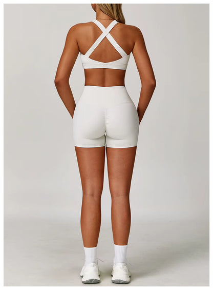 Ensemble Yoga & Fitness Femme avec Short – Brassière de Sport & Short Taille Haute, Confort et Style